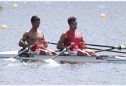 开云app安全认证-赛艇男子双人双桨 湖南选手张亮与队友晋级半决赛